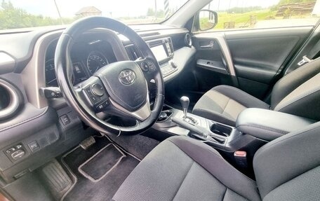 Toyota RAV4, 2015 год, 2 315 000 рублей, 7 фотография