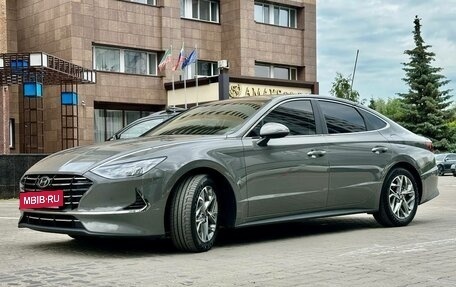 Hyundai Sonata VIII, 2019 год, 2 150 000 рублей, 3 фотография