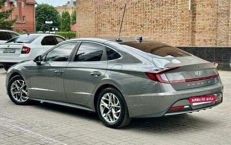 Hyundai Sonata VIII, 2019 год, 2 150 000 рублей, 2 фотография