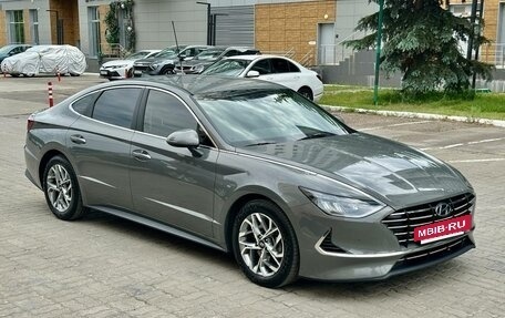 Hyundai Sonata VIII, 2019 год, 2 150 000 рублей, 4 фотография