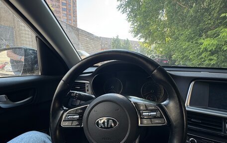 KIA K5 II, 2018 год, 1 900 000 рублей, 4 фотография