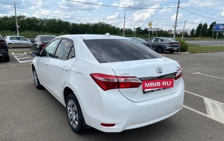 Toyota Corolla, 2014 год, 980 000 рублей, 5 фотография