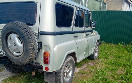 ЛуАЗ 3151, 2001 год, 320 000 рублей, 2 фотография