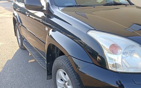 Toyota Land Cruiser Prado 120 рестайлинг, 2005 год, 1 435 000 рублей, 9 фотография