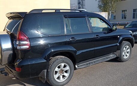 Toyota Land Cruiser Prado 120 рестайлинг, 2005 год, 1 435 000 рублей, 28 фотография