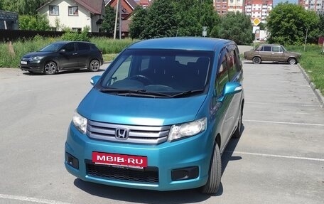 Honda Freed I, 2012 год, 1 250 000 рублей, 6 фотография