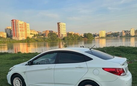 Hyundai Solaris II рестайлинг, 2013 год, 650 000 рублей, 4 фотография