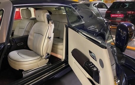 Rolls-Royce Phantom VII рестайлинг, 2013 год, 35 000 000 рублей, 5 фотография