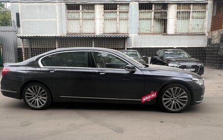 BMW 7 серия, 2015 год, 3 399 000 рублей, 3 фотография