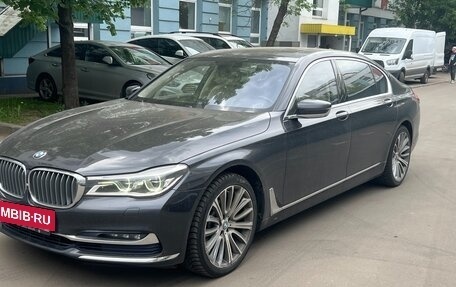 BMW 7 серия, 2015 год, 3 399 000 рублей, 8 фотография