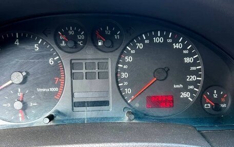 Audi A6, 1998 год, 700 000 рублей, 10 фотография