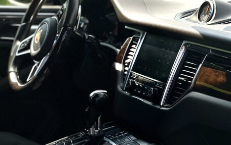 Porsche Macan I рестайлинг, 2017 год, 4 600 000 рублей, 5 фотография