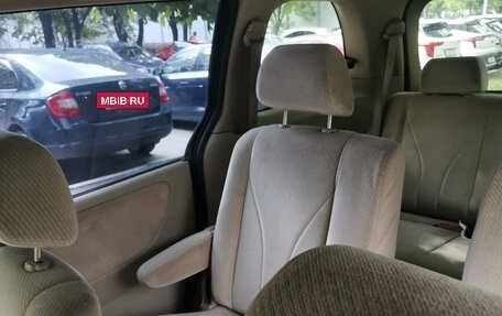 Mazda MPV II, 2000 год, 590 000 рублей, 13 фотография
