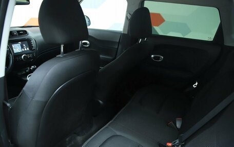 KIA Soul II рестайлинг, 2018 год, 1 620 000 рублей, 11 фотография