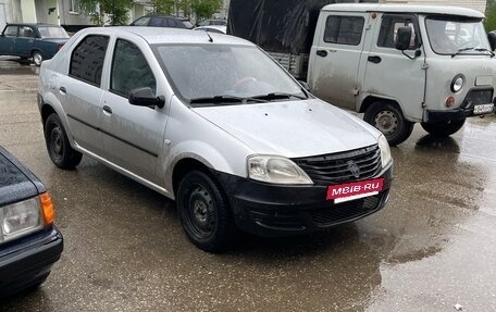 Renault Logan I, 2014 год, 335 000 рублей, 4 фотография
