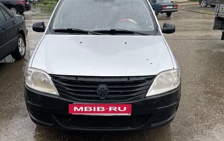 Renault Logan I, 2014 год, 335 000 рублей, 3 фотография