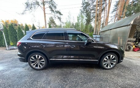 Volkswagen Touareg III, 2018 год, 3 900 000 рублей, 5 фотография
