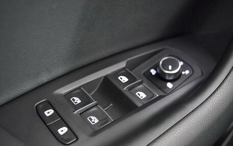 Volkswagen Touareg III, 2018 год, 3 900 000 рублей, 12 фотография
