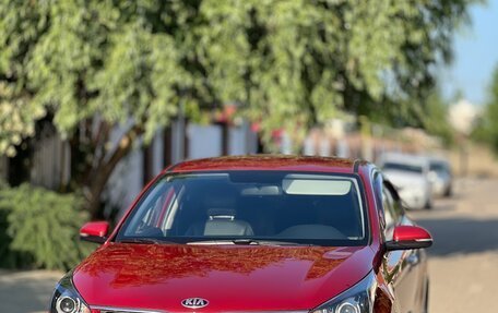 KIA Rio IV, 2019 год, 1 660 000 рублей, 2 фотография