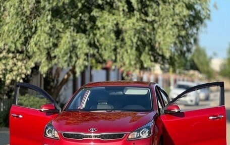 KIA Rio IV, 2019 год, 1 660 000 рублей, 3 фотография
