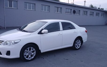 Toyota Corolla, 2012 год, 1 050 000 рублей, 2 фотография