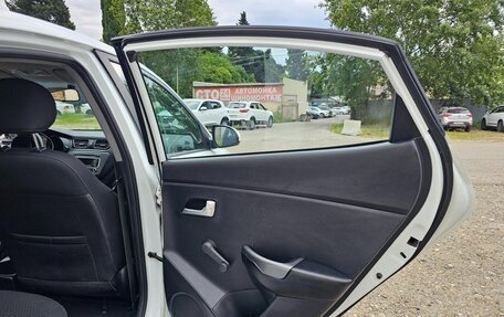 KIA Rio III рестайлинг, 2016 год, 640 000 рублей, 14 фотография