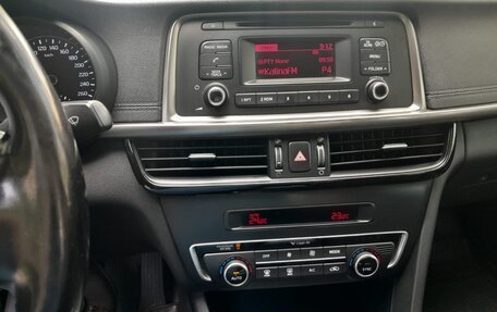 KIA Optima IV, 2016 год, 1 200 000 рублей, 10 фотография