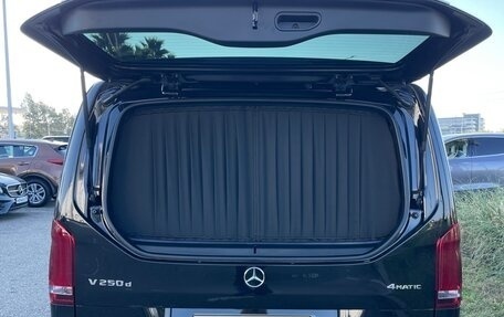 Mercedes-Benz V-Класс, 2018 год, 6 400 000 рублей, 7 фотография