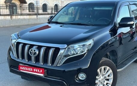 Toyota Land Cruiser Prado 150 рестайлинг 2, 2015 год, 3 250 000 рублей, 7 фотография