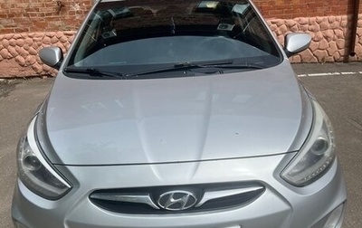 Hyundai Solaris II рестайлинг, 2013 год, 720 000 рублей, 1 фотография