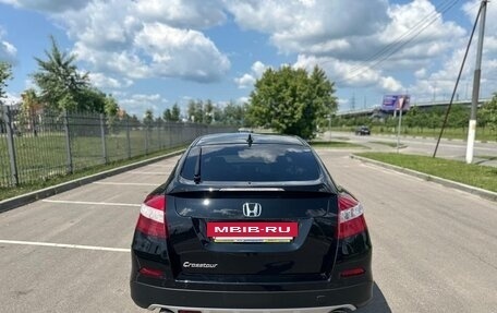 Honda Crosstour I рестайлинг, 2014 год, 2 130 000 рублей, 4 фотография