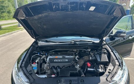 Honda Crosstour I рестайлинг, 2014 год, 2 130 000 рублей, 17 фотография