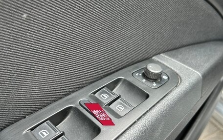 Skoda Superb III рестайлинг, 2010 год, 810 000 рублей, 15 фотография
