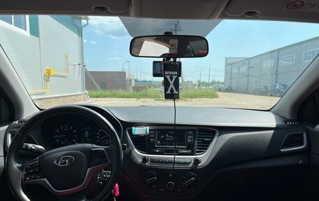 Hyundai Solaris II рестайлинг, 2017 год, 1 111 111 рублей, 9 фотография