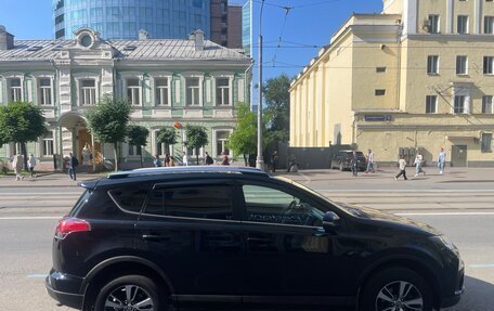 Toyota RAV4, 2017 год, 2 500 000 рублей, 3 фотография
