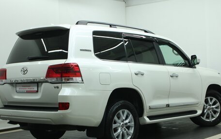 Toyota Land Cruiser 200, 2019 год, 8 200 000 рублей, 2 фотография
