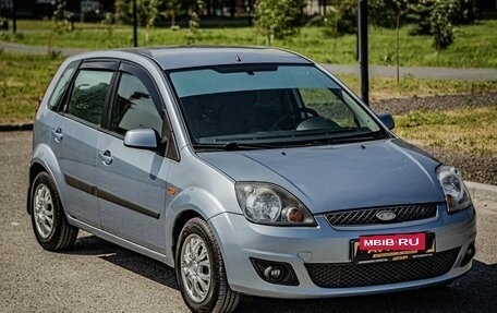 Ford Fiesta, 2006 год, 350 000 рублей, 2 фотография