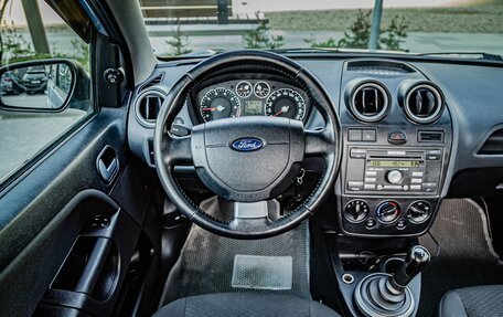 Ford Fiesta, 2006 год, 350 000 рублей, 14 фотография