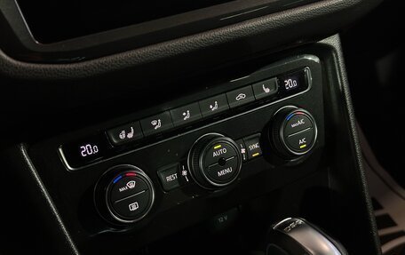 Volkswagen Tiguan II, 2017 год, 1 897 000 рублей, 18 фотография