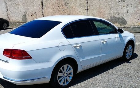 Volkswagen Passat B7, 2011 год, 1 050 000 рублей, 8 фотография