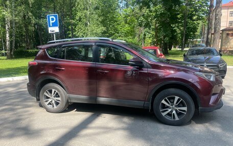 Toyota RAV4, 2016 год, 1 945 000 рублей, 8 фотография