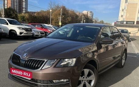 Skoda Octavia, 2017 год, 1 840 000 рублей, 2 фотография