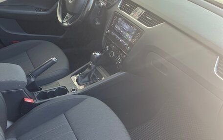 Skoda Octavia, 2017 год, 1 840 000 рублей, 12 фотография