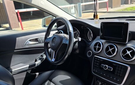 Mercedes-Benz GLA, 2014 год, 1 900 000 рублей, 2 фотография