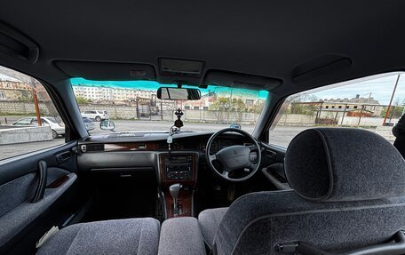 Toyota Crown, 1998 год, 700 000 рублей, 10 фотография