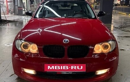 BMW 1 серия, 2007 год, 1 000 000 рублей, 3 фотография