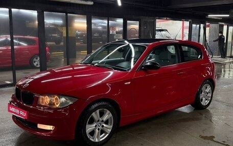 BMW 1 серия, 2007 год, 1 000 000 рублей, 4 фотография