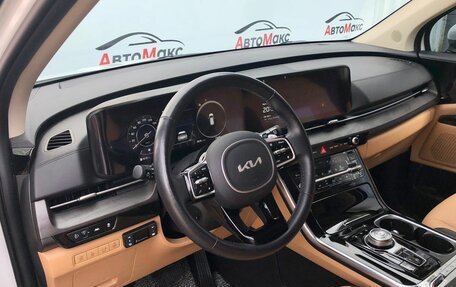 KIA Carnival, 2022 год, 5 500 000 рублей, 7 фотография