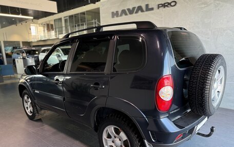 Chevrolet Niva I рестайлинг, 2011 год, 400 000 рублей, 4 фотография
