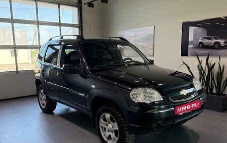Chevrolet Niva I рестайлинг, 2011 год, 400 000 рублей, 3 фотография